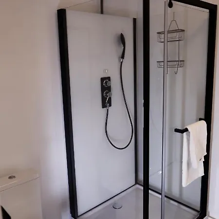 Pensión Les De La Vallée Argentonnay