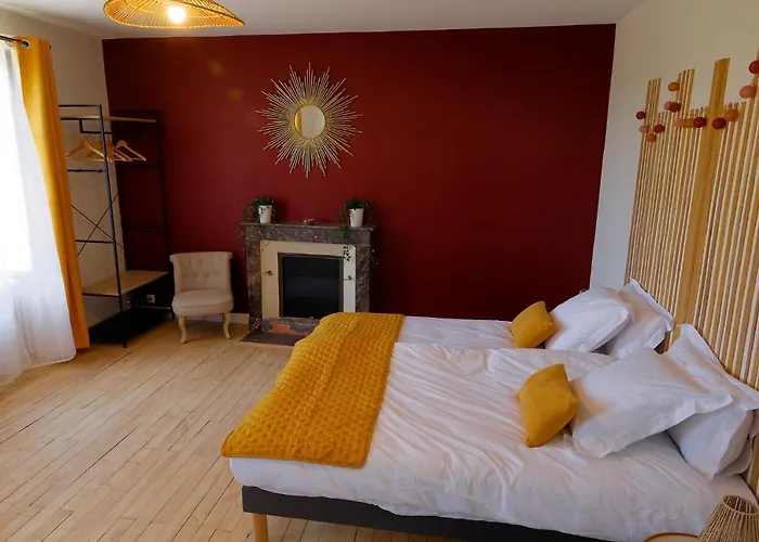 Les De La Vallee Argentonnay